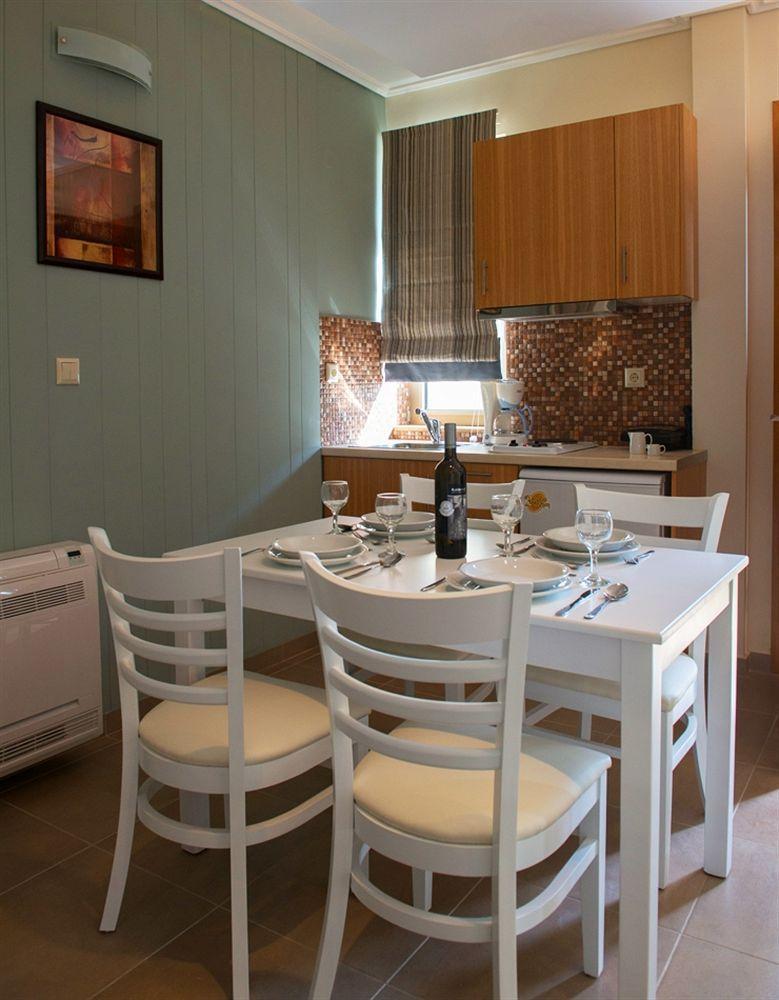 Mantinia Bay Hotel 칼라마타 외부 사진