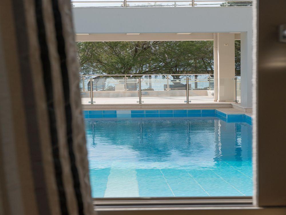 Mantinia Bay Hotel 칼라마타 외부 사진