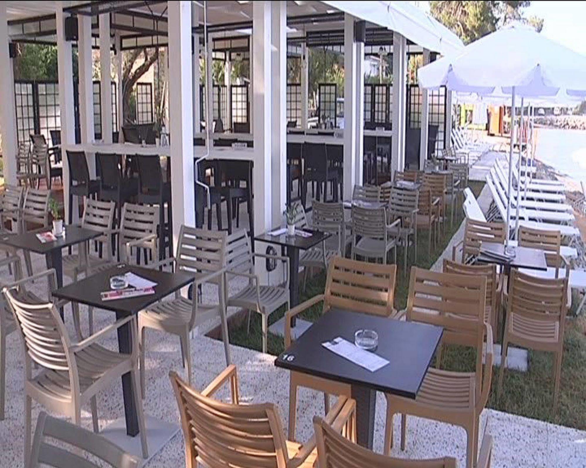 Mantinia Bay Hotel 칼라마타 외부 사진