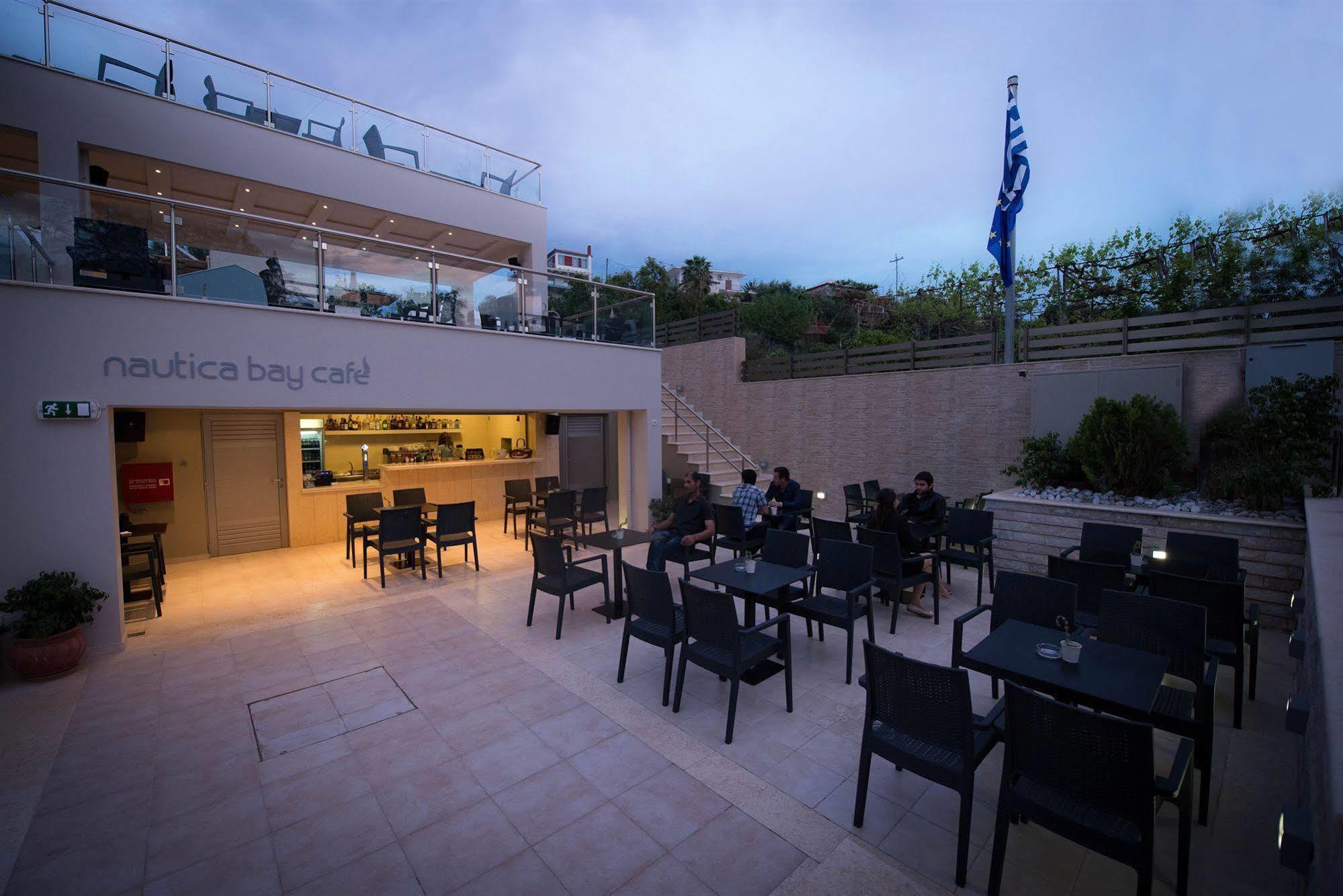 Mantinia Bay Hotel 칼라마타 외부 사진